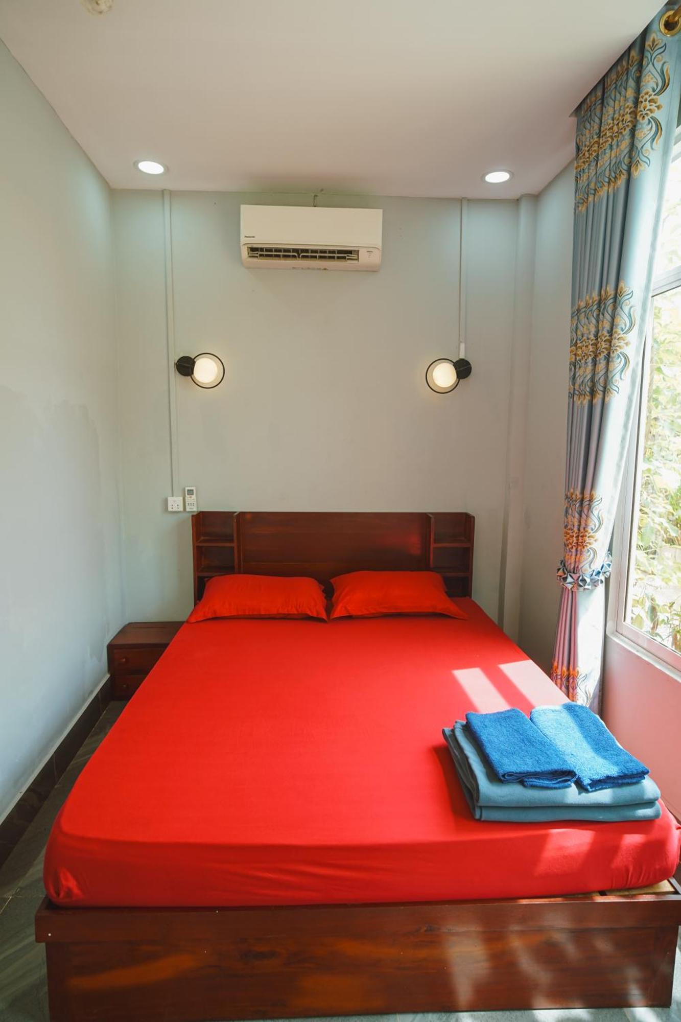 Yellow Star Hostel Kampot Bagian luar foto